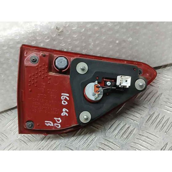 Piloto Trasero Derecho para Kia Stonic (Ybcuv)