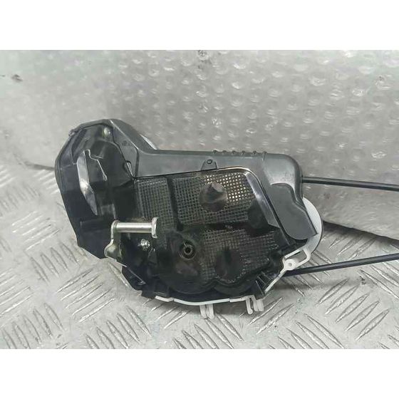 Cerradura Puerta Trasera Derecha para Toyota Yaris