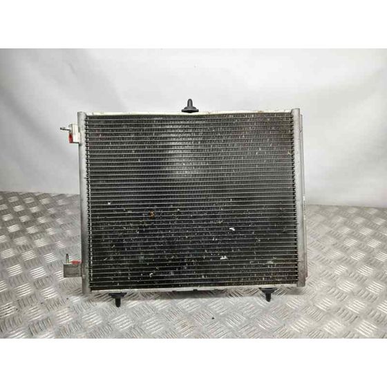Condensador / Radiador Aire Acondicionado para Peugeot 208