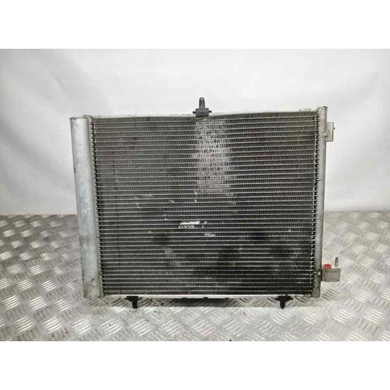 Condensador / Radiador Aire Acondicionado para Peugeot 208