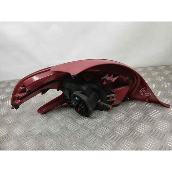 Piloto Trasero Derecho para Peugeot 208