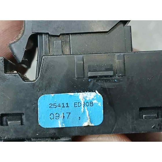 Mando Elevalunas Trasero Derecho para Nissan Note (E11E)