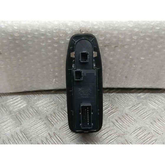 Mando Elevalunas Delantero Izquierdo para Peugeot 208