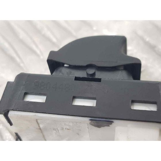 Mando Elevalunas Delantero Derecho para Peugeot 5008