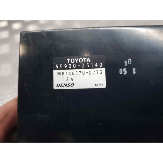 Mando Climatizador para Toyota Avensis Berlina (T25)