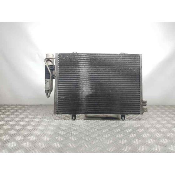 Condensador / Radiador Aire Acondicionado para Renault Clio Ii Fase I (B/Cbo)
