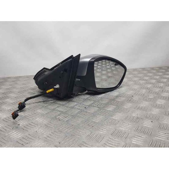 Retrovisor Derecho para Peugeot 2008 (P1)