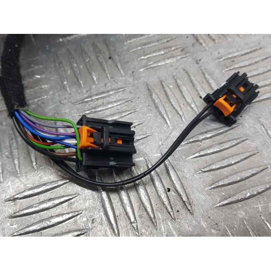 Retrovisor Derecho para Peugeot 2008 (P1)