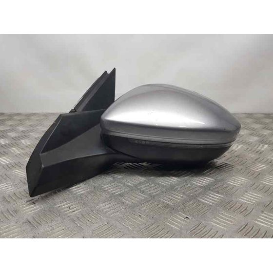 Retrovisor Izquierdo para Peugeot 2008 (P1)