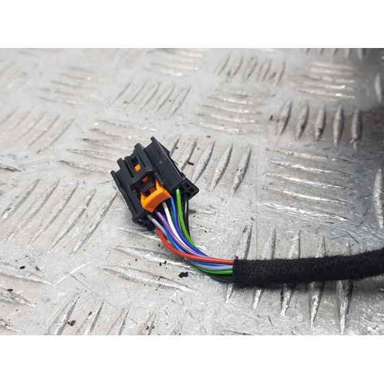 Retrovisor Izquierdo para Peugeot 2008 (P1)