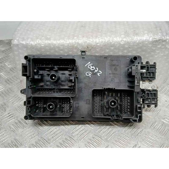 Caja Reles / Fusibles para Opel Insignia Berlina