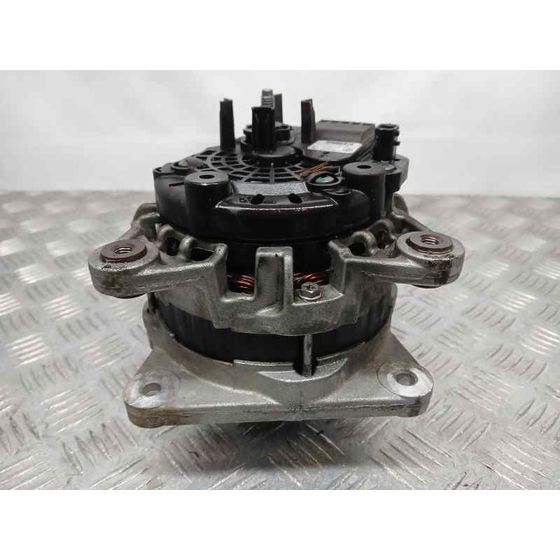 Alternador para Dacia Dokker