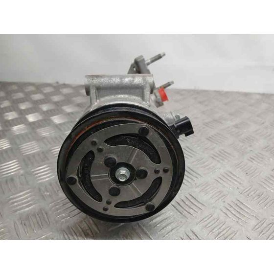 Compresor Aire Acondicionado para Ford Fiesta (Ce1)