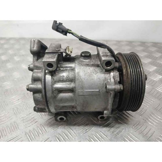 Compresor Aire Acondicionado para Ford Focus Berlina (Cap)