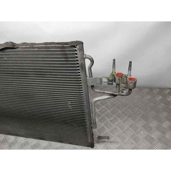 Condensador / Radiador Aire Acondicionado para Ford Kuga (Cbv)