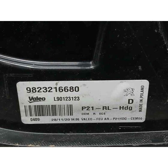 Piloto Trasero Derecho para Peugeot 208 (P2)