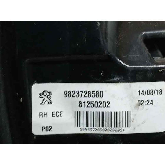Piloto Trasero Derecho para Peugeot 308