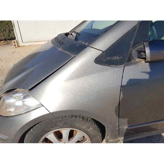 Aleta Delantera Izquierda para Mercedes-Benz Clase A (W169)