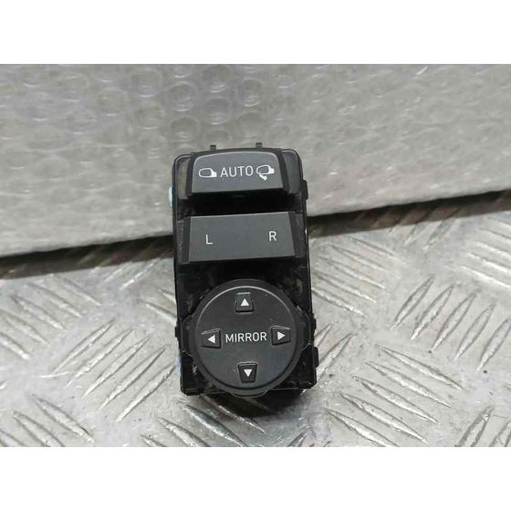 Mando Retrovisor para Hyundai I30 (Pd)