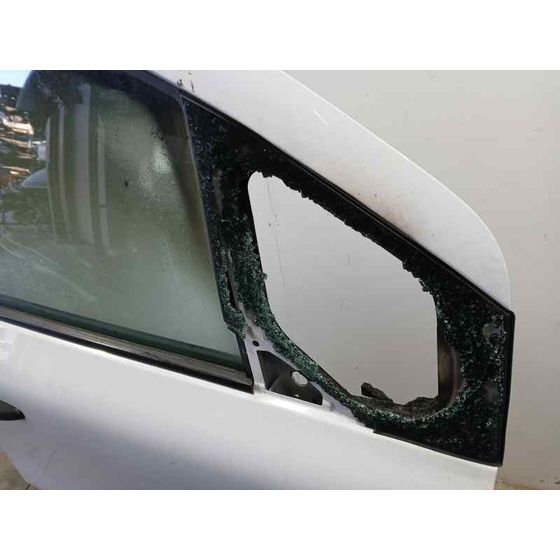Puerta Delantera Derecha para Nissan Towstar