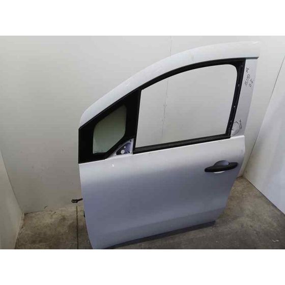 Puerta Delantera Izquierda para Nissan Towstar
