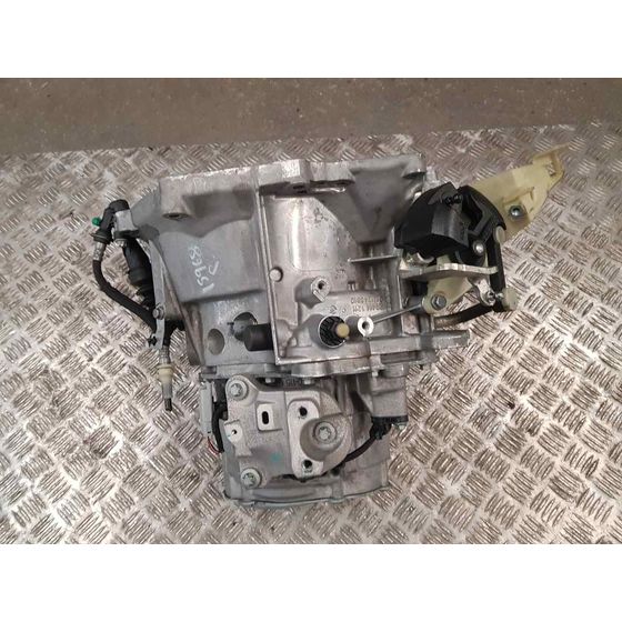 Caja Cambios para Peugeot 208 (P2)