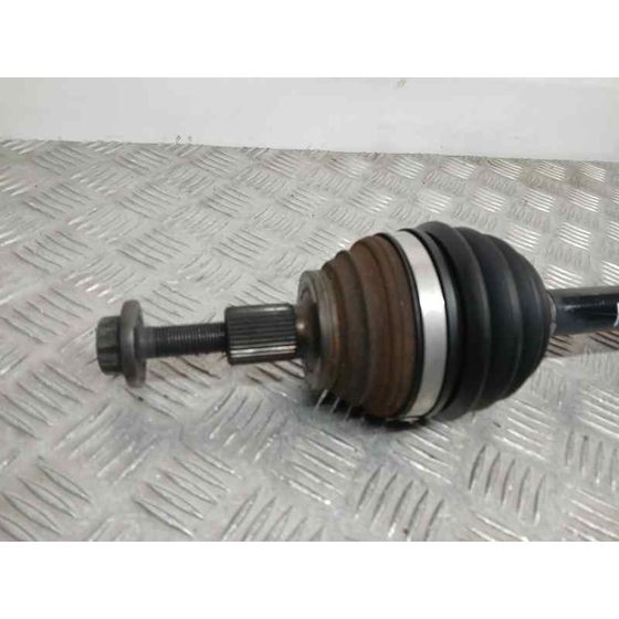 Transmision Delantera Izquierda para Volkswagen Golf Plus (521)