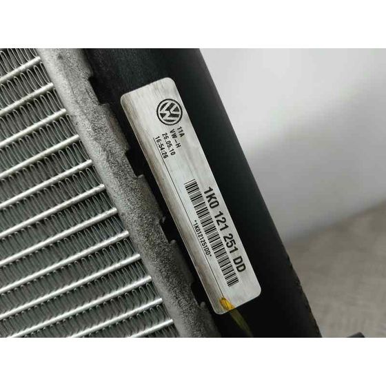 Radiador Agua para Volkswagen Golf Plus (521)