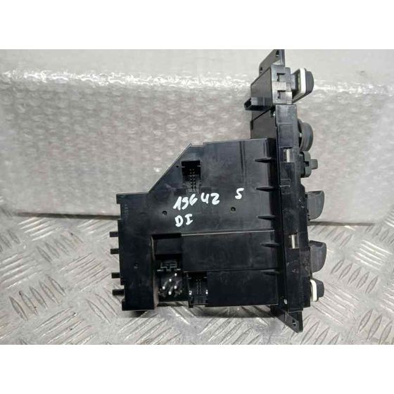 Mando Elevalunas Delantero Izquierdo para Land Rover Range Rover (Lm)