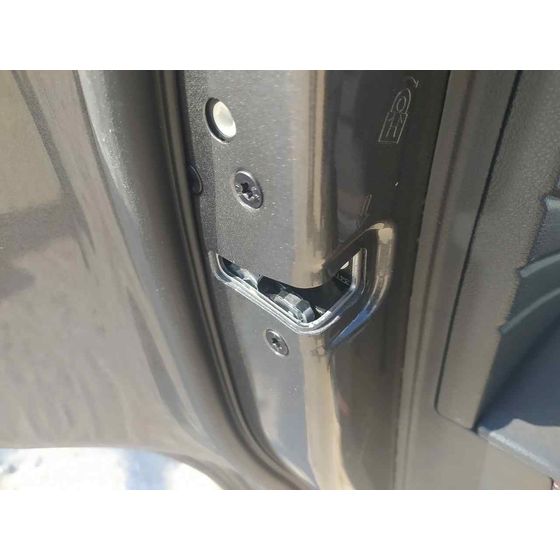 Cerradura Puerta Trasera Izquierda para Ford Kuga