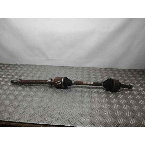 Transmision Delantera Derecha para Nissan Towstar