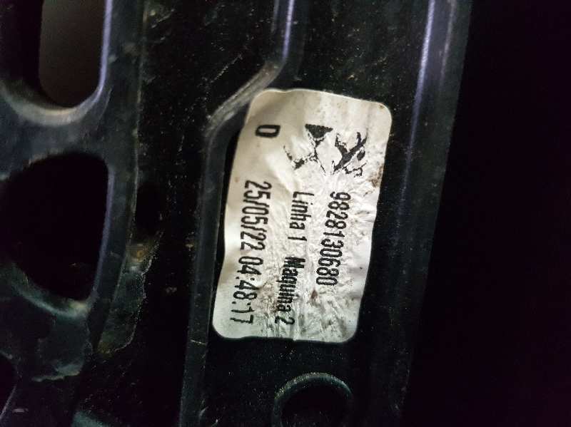 Elevalunas Delantero Derecho para Peugeot 2008 (P1)