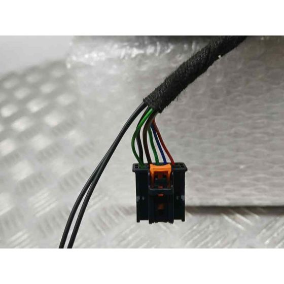 Retrovisor Derecho para Peugeot 2008 (P1)