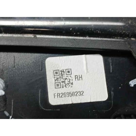 Piloto Trasero Derecho para Peugeot 2008 (P1)