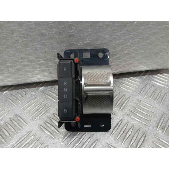 Palanca Cambio para Peugeot 2008 (P1)
