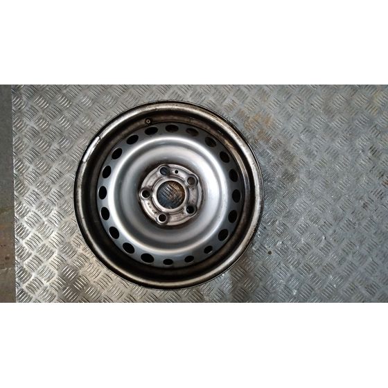 Llanta para Nissan Towstar