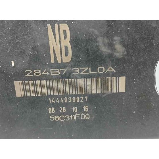 Caja Reles / Fusibles para Nissan Pulsar (C13)