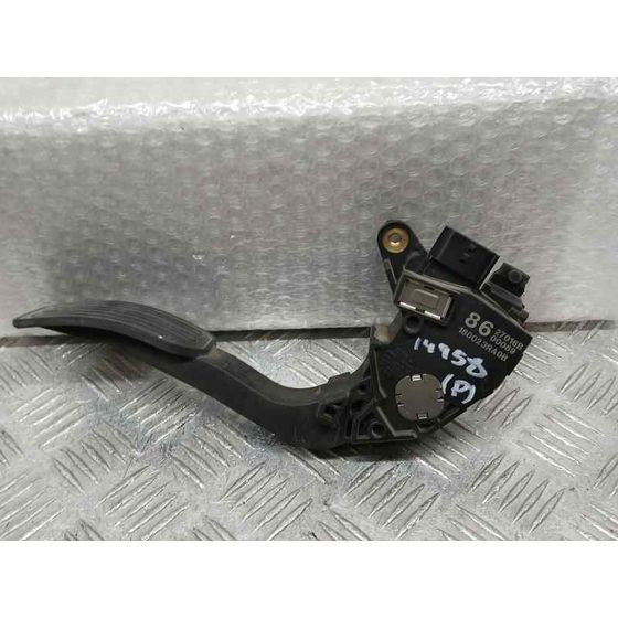Potenciometro Pedal para Nissan Pulsar (C13)