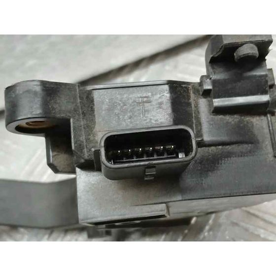 Potenciometro Pedal para Nissan Pulsar (C13)