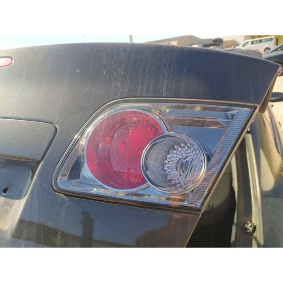 Piloto Trasero Derecho para Mazda 6 Berlina (Gg)