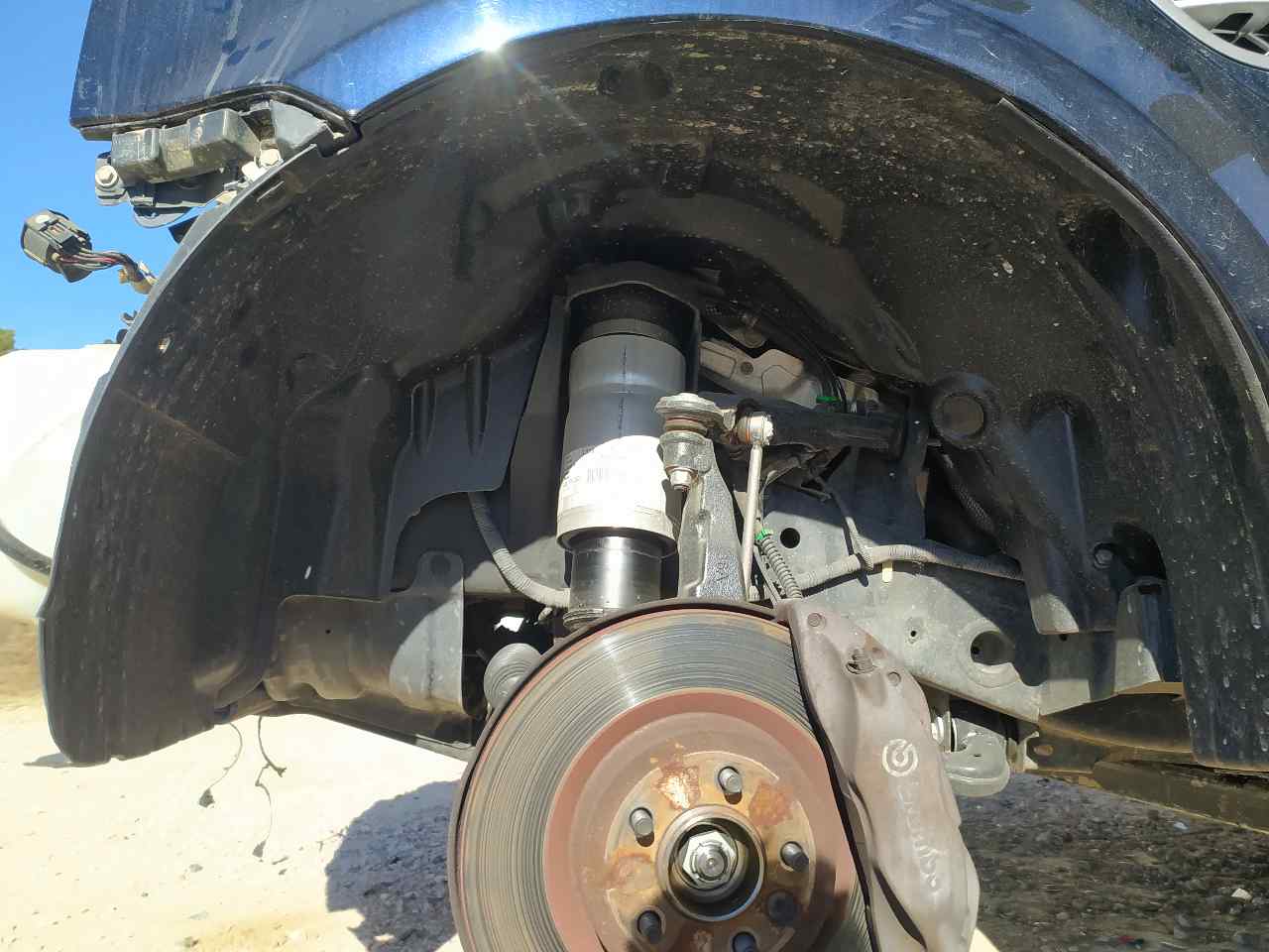 Plastico Pase Rueda Del. Izq. para Land Rover Range Rover Sport