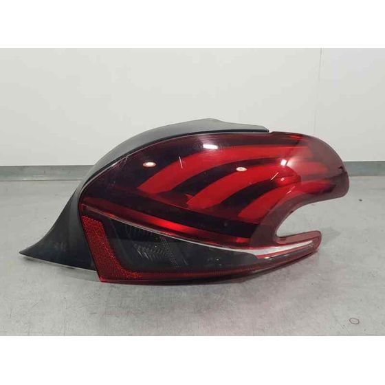 Piloto Trasero Derecho para Peugeot 208