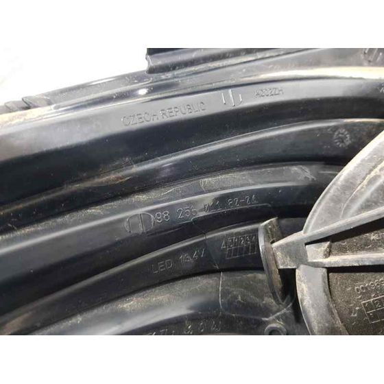 Piloto Trasero Derecho para Peugeot 208