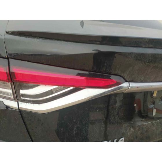 Piloto Trasero Izquierdo para Toyota Corolla (E21)