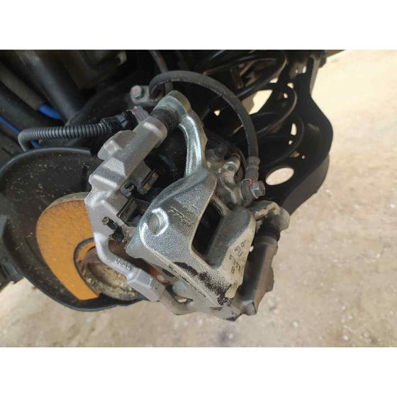 Pinza Freno Trasera Izquierda para Toyota Corolla (E21)