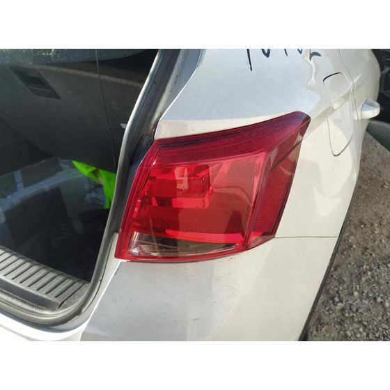 Piloto Trasero Derecho para Seat Arona
