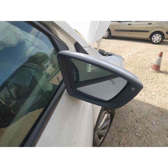 Retrovisor Derecho para Seat Arona