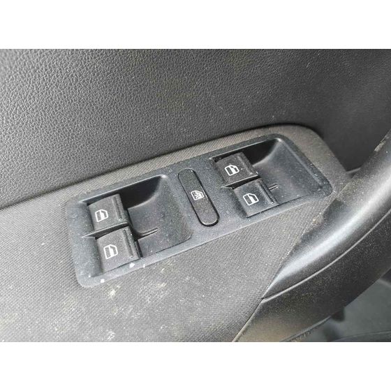 Mando Elevalunas Delantero Izquierdo para Volkswagen Polo (6R1)