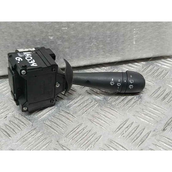 Mando Limpia para Dacia Sandero