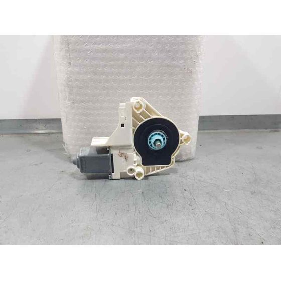 Motor Elevalunas Trasero Izquierdo para Audi A4 Ber. (B8)